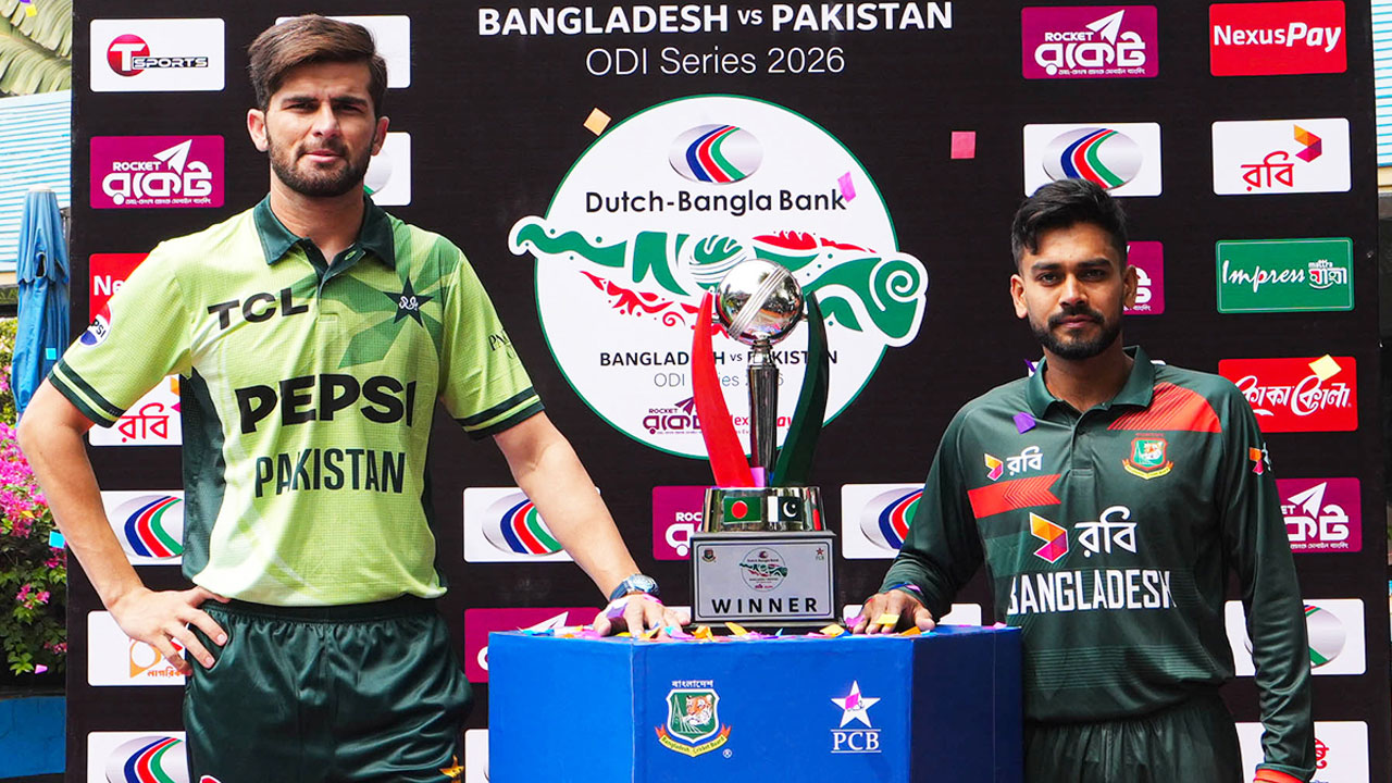 প্রথম ওয়ানডেতে ৩ জনের অভিষেক হতে পারে : শাহীন আফ্রিদি